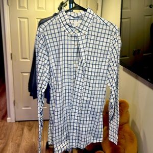 Gap button down